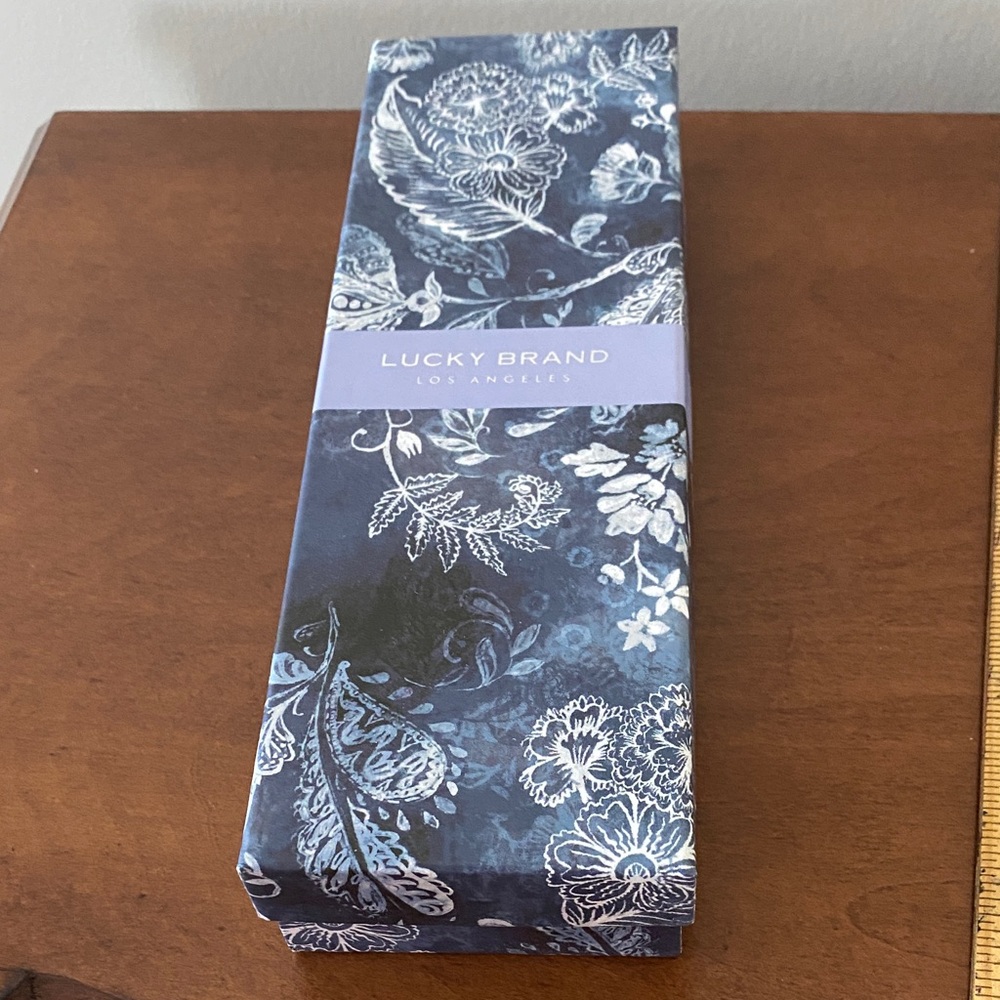 Lucky Brand Blue and White Floral Jewelry Organizer Box